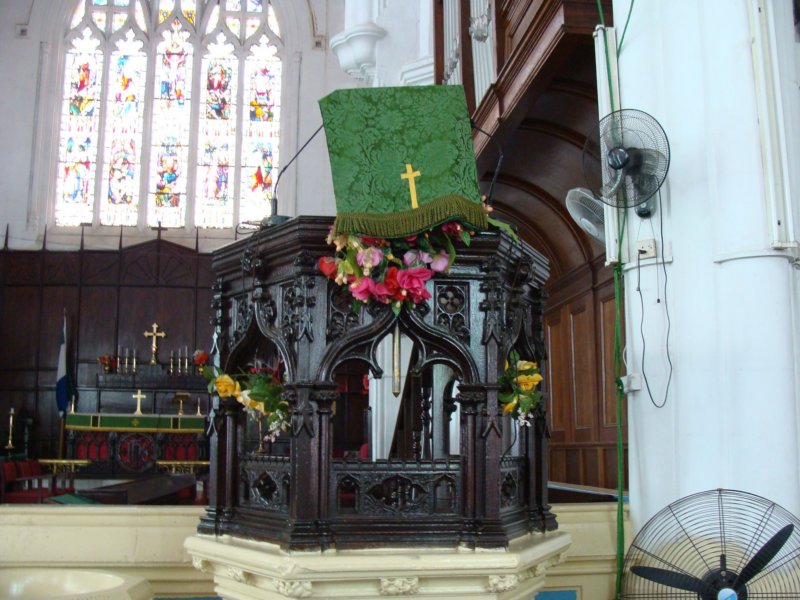 altar.jpg